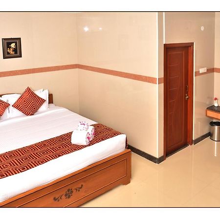 Hotel Gvs Residency Yercaud Exteriér fotografie