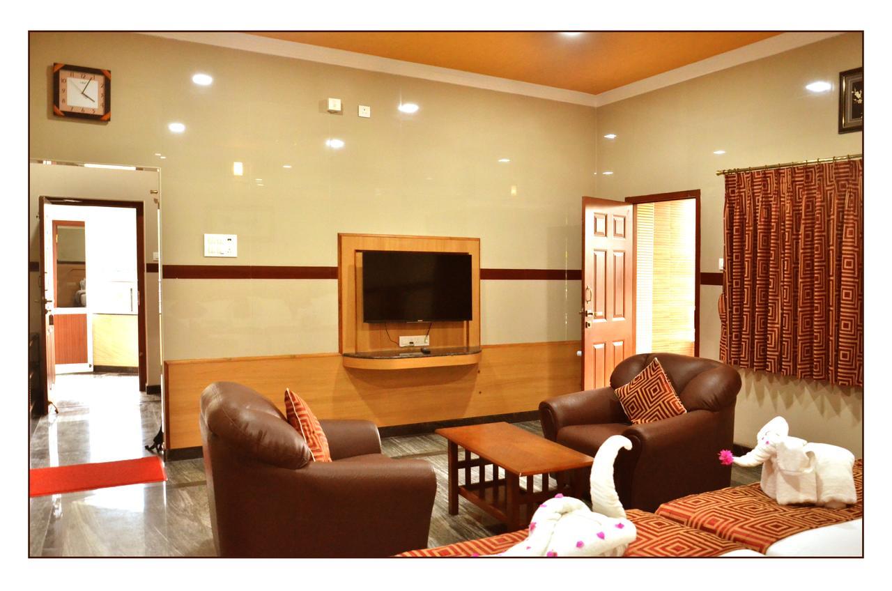Hotel Gvs Residency Yercaud Exteriér fotografie